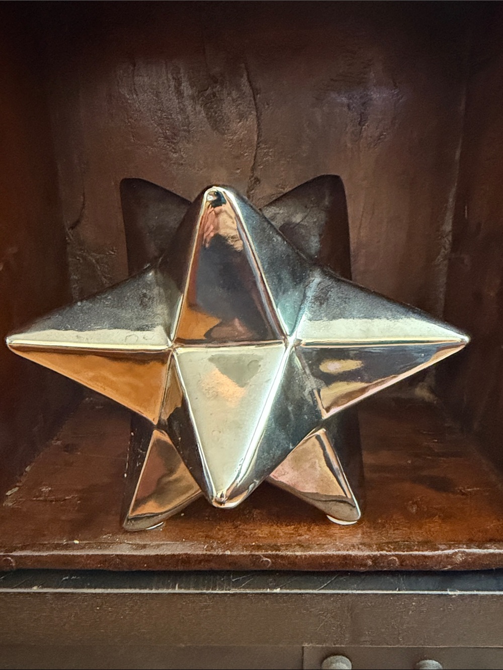 Cerami Metallic 12 point Star Sculpture - silver